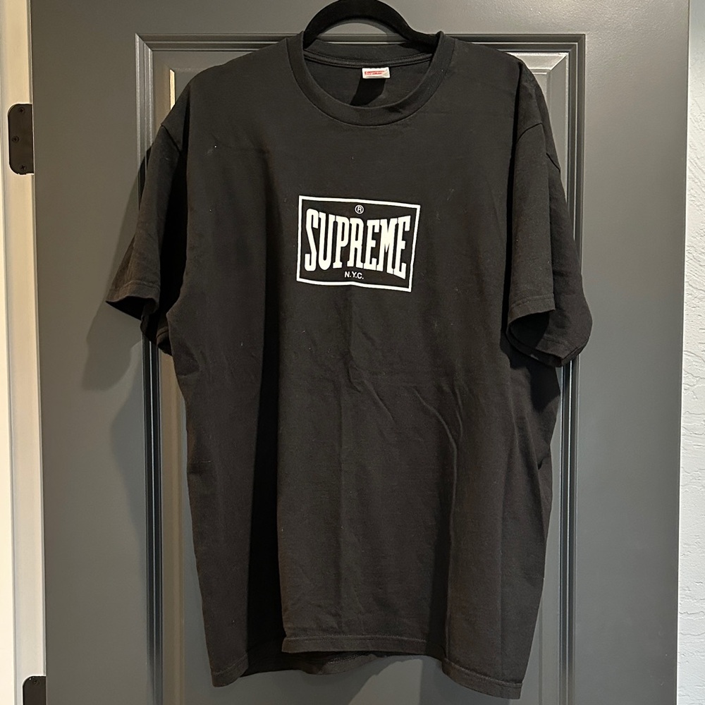 Supreme Black  Everlast Short Sleeve Tee